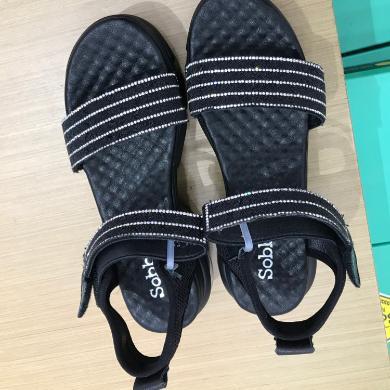 斯铂宾女凉鞋颜色好看穿着舒服耐穿